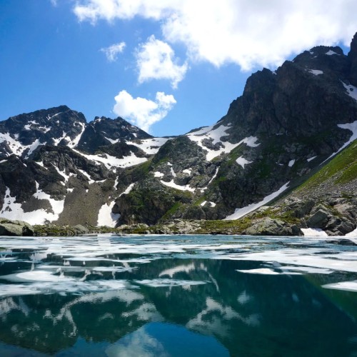 Край разноцветных озёр: треккинг налегке в Архызе с проживанием в палатках