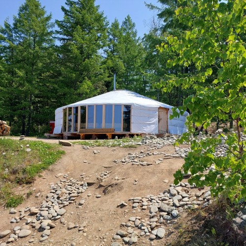 «Всё включено» на Байкале: экскурсии, водная прогулка, погружение в традиции и вкуснейшая кухня