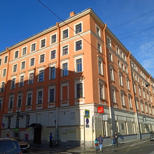 По Петербургу Даниила Хармса