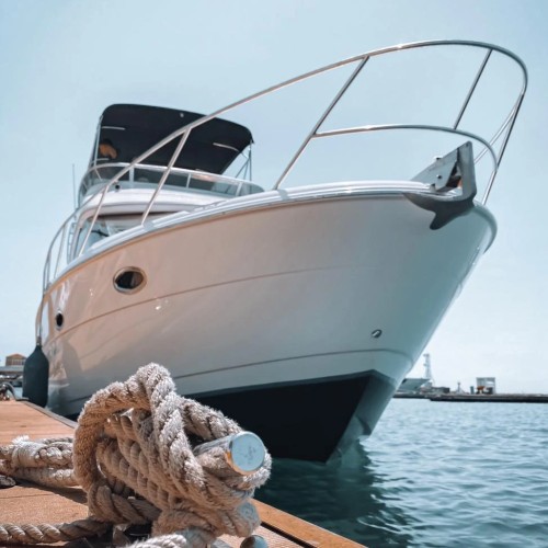 Морская прогулка на яхте Azimut