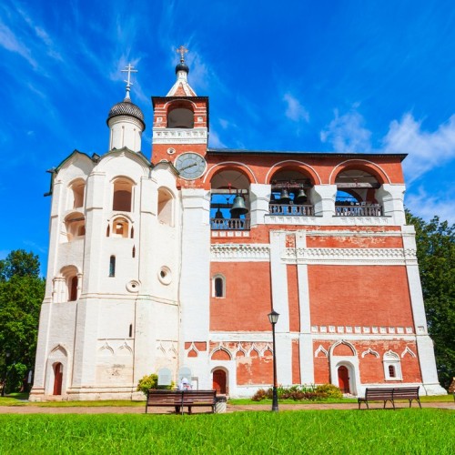 На внедорожнике во Владимир и Суздаль вместе с историком: индивидуальная поездка