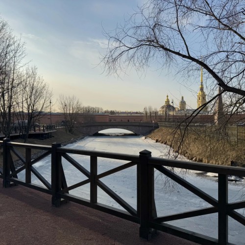 Петербург для жаворонков, или Утренняя прогулка по Петроградской стороне