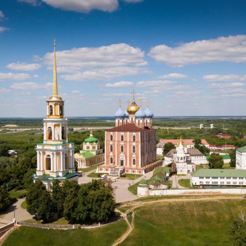 Из Москвы в Рязань, Зарайск и Константиново: автобусный тур