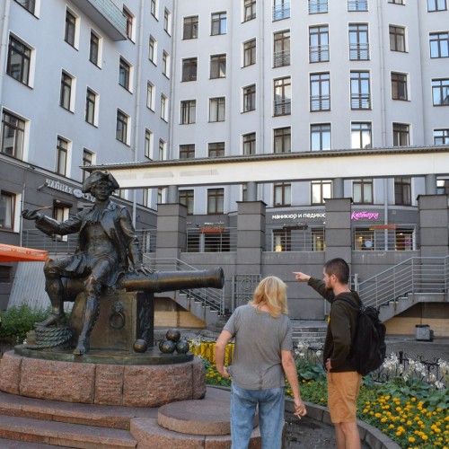 Остров, который не смог: первый центр Петербурга сквозь 300 лет