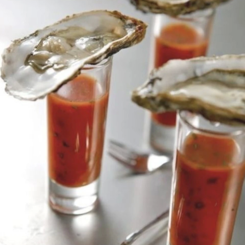 По гастробарам с кухней разных стран в Санкт-Петербурге