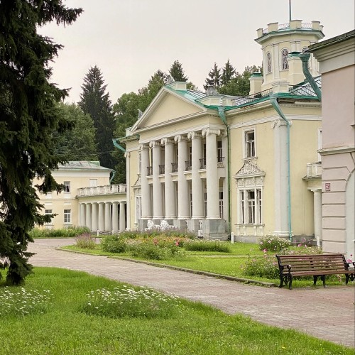 Авторская экскурсия по усадьбе-санаторию «Валуево»