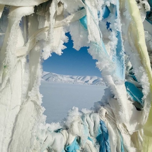 И уносит меня, и уносит меня в звенящий снежный Алтай (мини-группа)