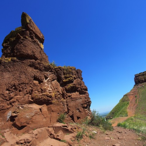 Верования, шаманы, идолы: по сакральным местам древних хакасов