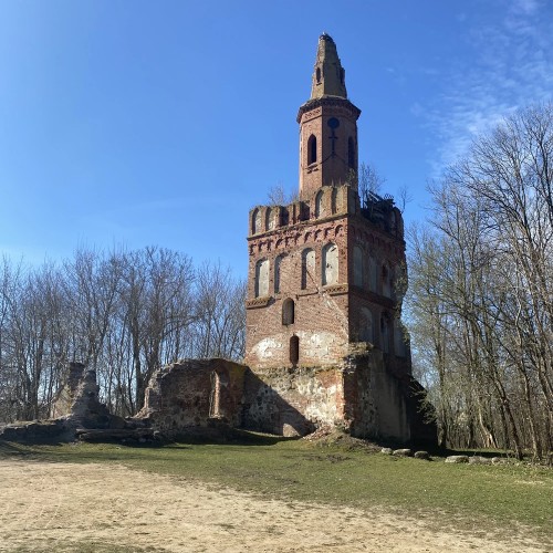 Из Калининграда на юг: кирхи, городки и заброшенная лечебница