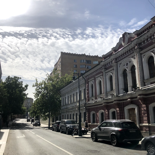 Лунной походкой по центру Москвы с артистом-хореографом