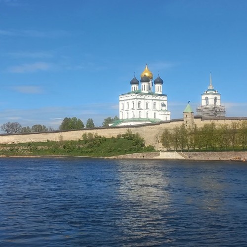 Экскурсия по Псковскому Крому в мини-группе