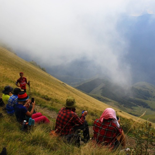 Таинство Ингушетии: треккинг налегке с восхождением на Столовую гору