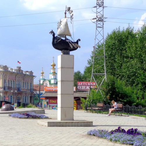 Из Екатеринбурга в Пермский край: самоварные истории и ледяной водопад Плакун