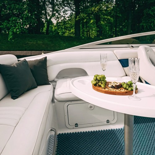 Петербург на воде: приватная прогулка на катере