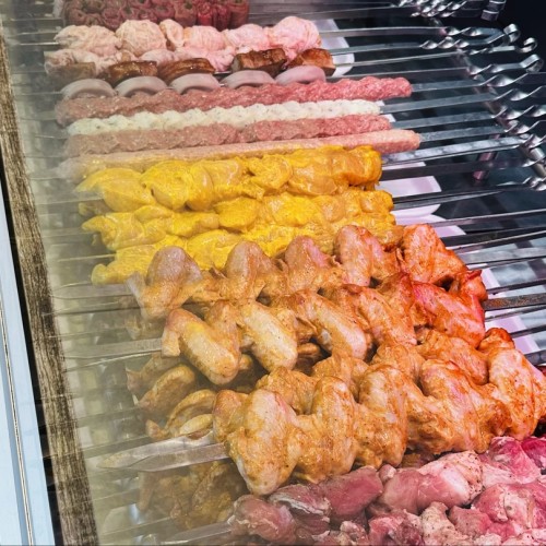 На Кавказ со вкусом и только в своей компании: национальные блюда в горах, Шато Эркен и конный клуб