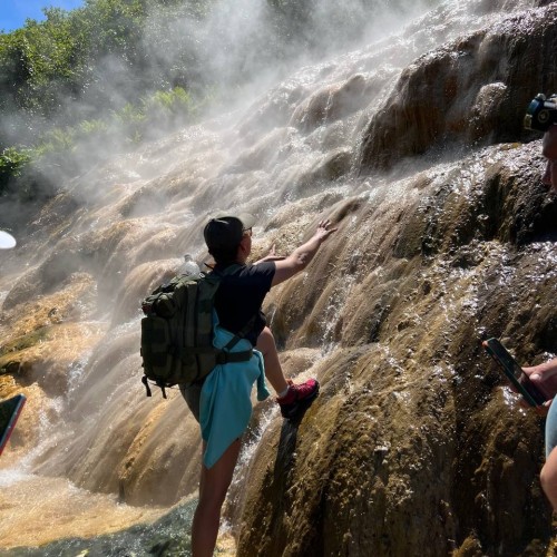 Увидеть душу Камчатки: джип-тур по неизведанным местам с круизом по Курильскому озеру (всё включено)