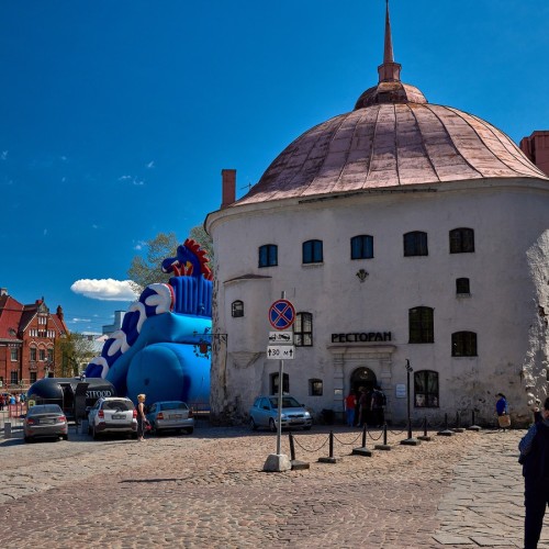 Яркий день в Выборге: замок, водная прогулка и дегустации