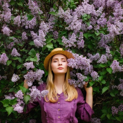 Сирень, усадьбы, кружево, керамика: тур из Москвы в Тамбов и на фестиваль