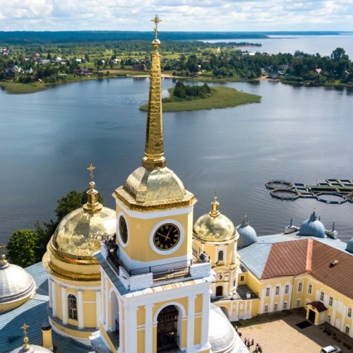 Когда вода, огонь и травы пропитаны магией: праздник Ивана Купала на Селигере