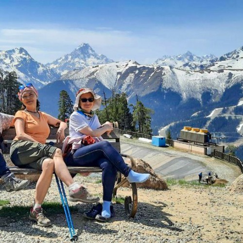 Весенний Архыз: треккинг налегке с проживанием в гостинице