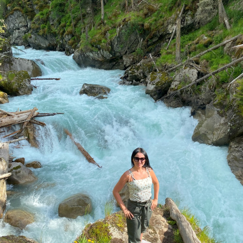 На джипах по Кавказу: Эльбрус, Домбай и другие знаковые локации региона в мини-группе