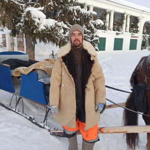 По Суздалю на санях да на карете!
