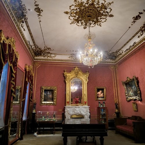 Шереметевский дворец, или Погружение в 18 век