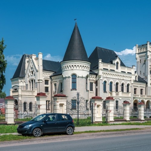 Индивидуально по Ярославскому краю: жемчужная обитель, замок и музей под небом