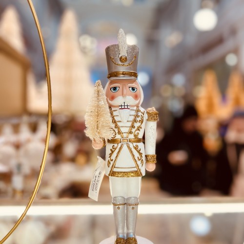 Всемогущий Невский проспект