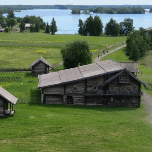 Карельские сокровища с проживанием у Ладоги: горный парк, водопады, Кижи и Валаам