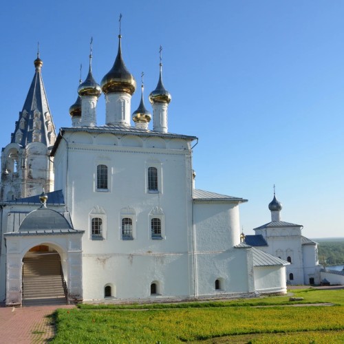 Древний Гороховец и Шуховская башня на Оке