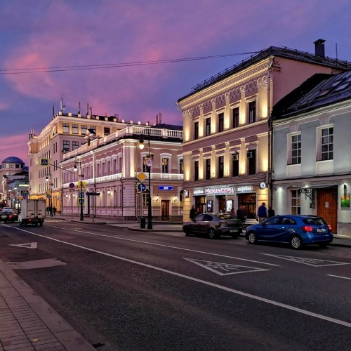 Квартал красных фонарей Москвы (18+)