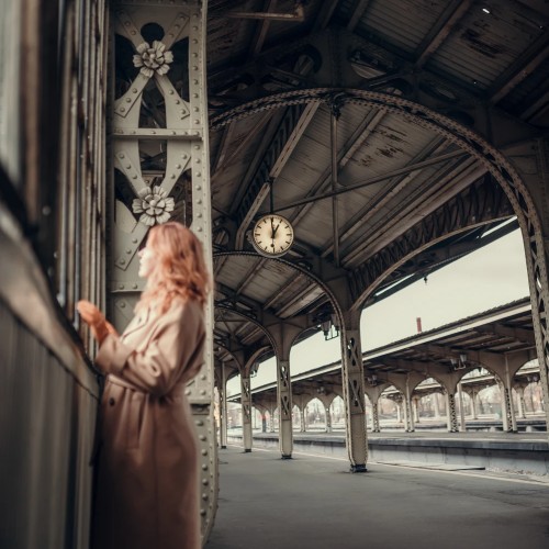 Фотосессия на Витебском вокзале в Петербурге