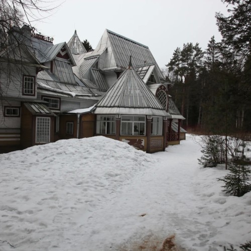 Комарово и дачный Петербург