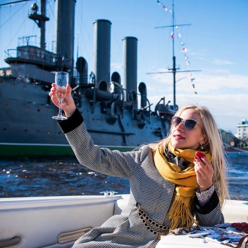 По каналам Петербурга на элитном катере с гидом