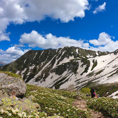 Домбай и Архыз: треккинг налегке с проживанием в гостинице