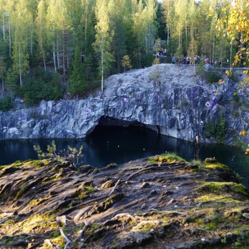 Камерная экскурсия в «Рускеалу» (с опцией поездки на ретропоезде)