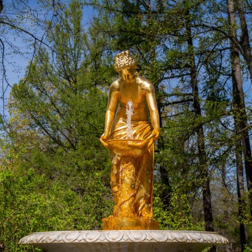 Из Санкт-Петербурга в Петергоф — к фонтанам Нижнего парка