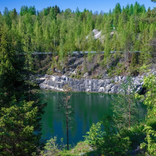 Вода, скалы и чистейший воздух: горный парк «Рускеала» и «Ладожские шхеры»