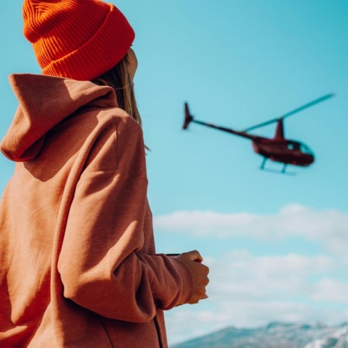 Океан впечатлений на Камчатке с фотографом: треккинги, спа, обед с видом на горы и ночь в глэмпинге