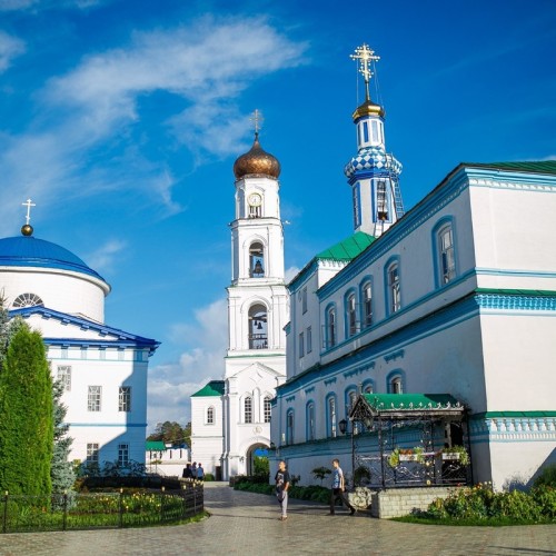 Йошкар-Ола и Раифский монастырь — два лика Поволжья