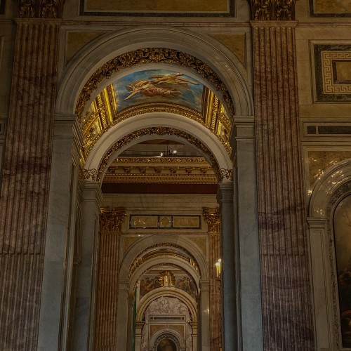 Наедине с Петербургом: аудиоэкскурсия по Исаакиевскому собору