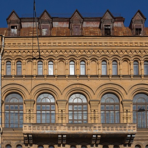 Парадный Литейный и его проходные дворы