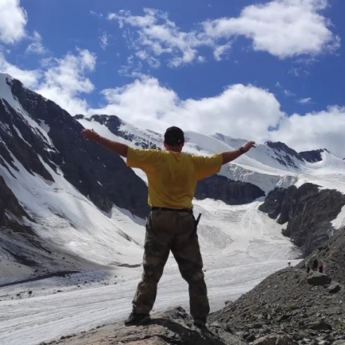 Алтайская кругосветка: на минивэне по кольцевому маршруту и топовым локациям