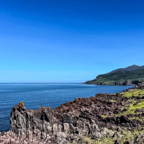 Остров чудес: путешествие по достопримечательностям Итурупа и окрестностей в мини-группе