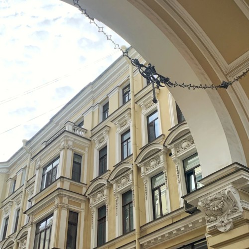 Бытовая жизнь без прикрас: где и как жили петербуржцы