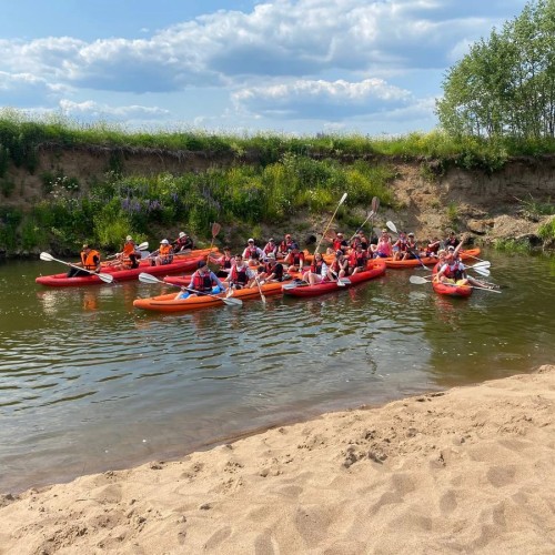 Выходные-перезагрузка на реке Шерне: сплав на байдарках (всё включено)