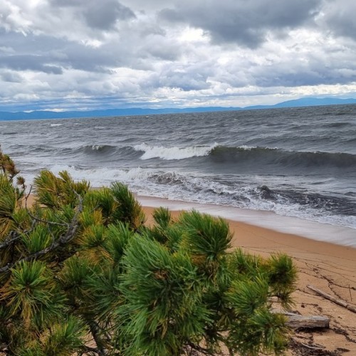 За трофеями на Байкал с местными: рыбалка с катера, катамарана и на реках