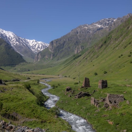 На джипах по заповедным местам Северной Осетии