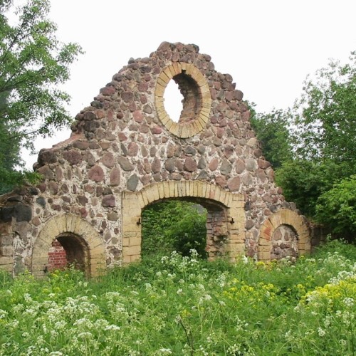 В старинные усадьбы — из Петербурга